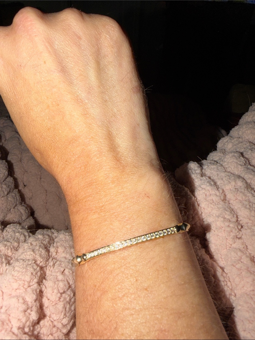 NWOT Kendra Scott Ott Gold Bar Slider Bracelet with Pavé Accents - Picture 2 of 6